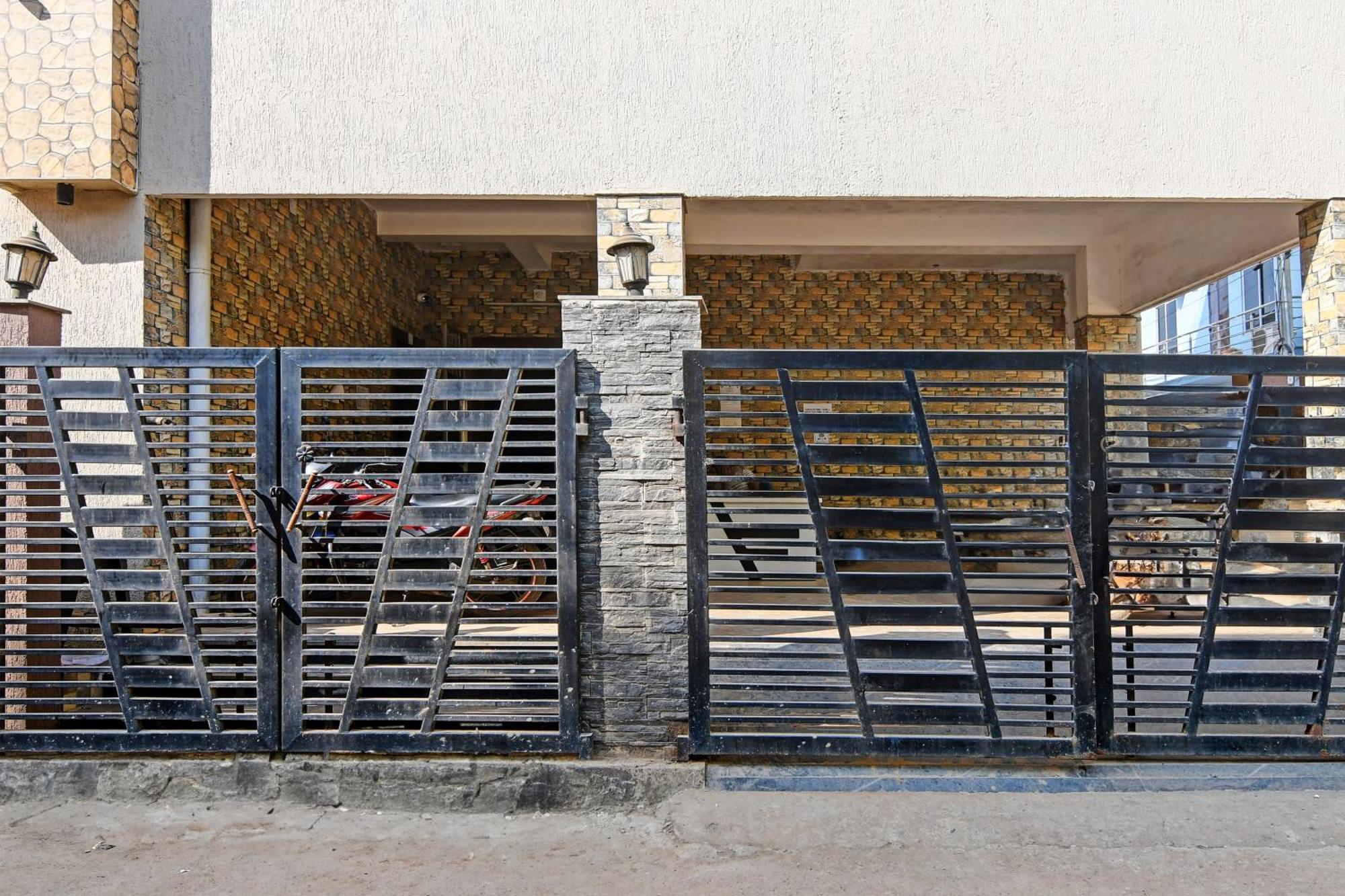 Hotel O Home Bm-X Khandagiri Exterior foto