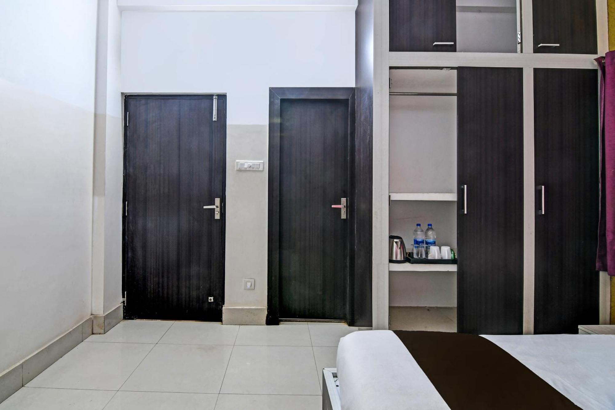 Hotel O Home Bm-X Khandagiri Exterior foto